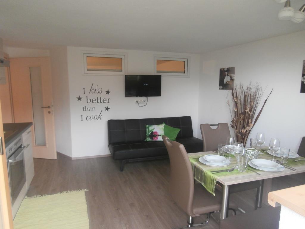 Landhaus Claudia Apartment Zell am Ziller Room photo