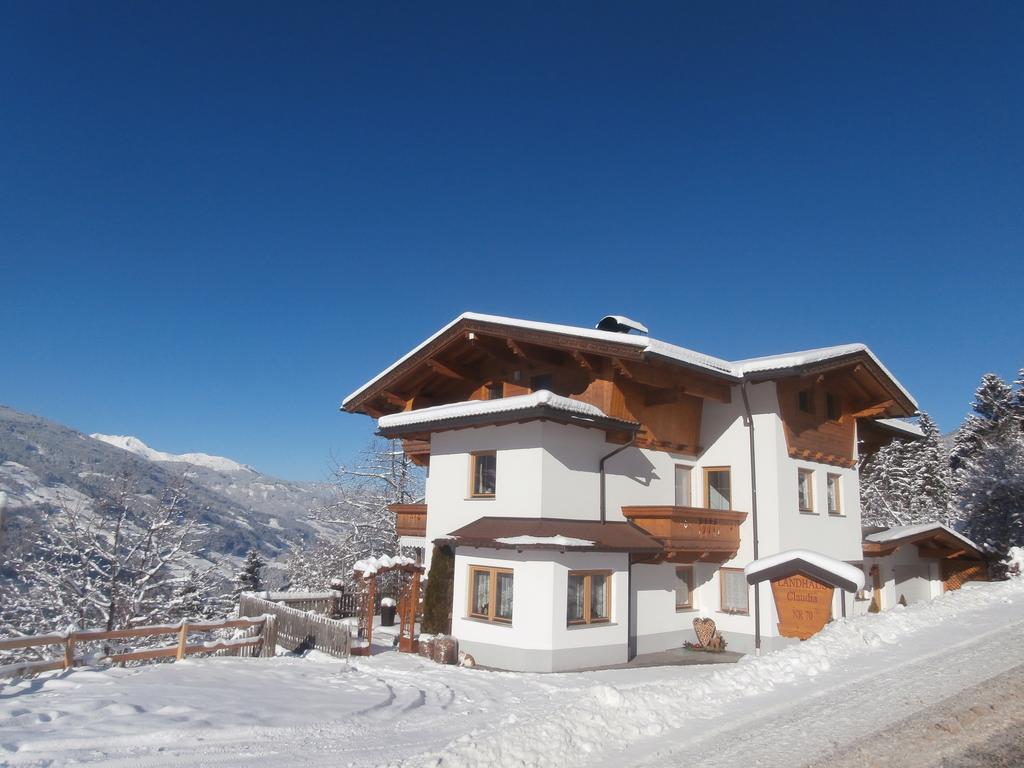 Landhaus Claudia Apartment Zell am Ziller Room photo