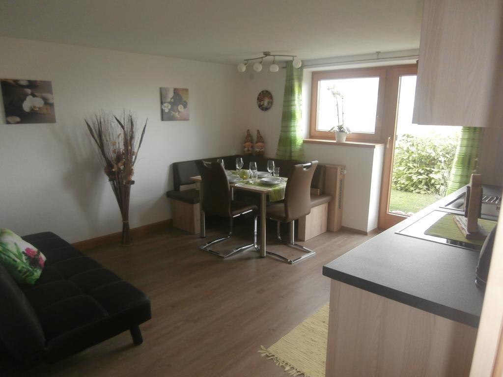 Landhaus Claudia Apartment Zell am Ziller Room photo