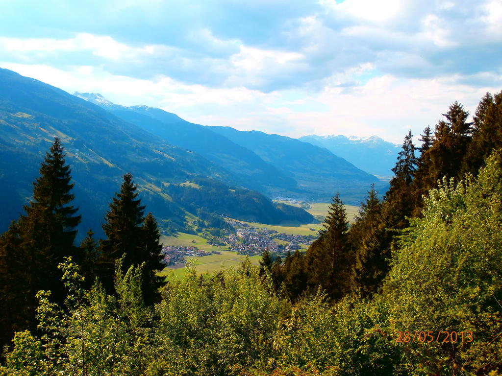 Landhaus Claudia Apartment Zell am Ziller Room photo